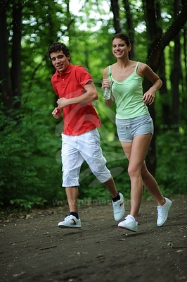 Young Couple Joggingфотография