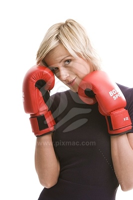 Young Woman Boxingфотография