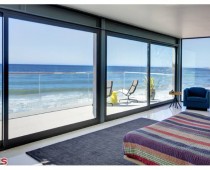 Dwell Tour Featured Malibu Beach Home By Bruce Bolander