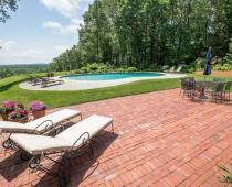 Our 5 Favorite Pools - Summer 2017 - TheNorthShoreLifestyle.com