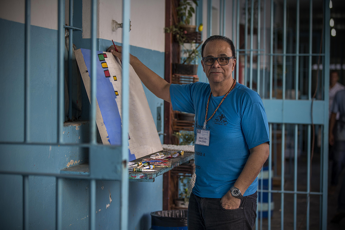 Edir Macedo 'leva consolo aos presos', diz Marcos Valério