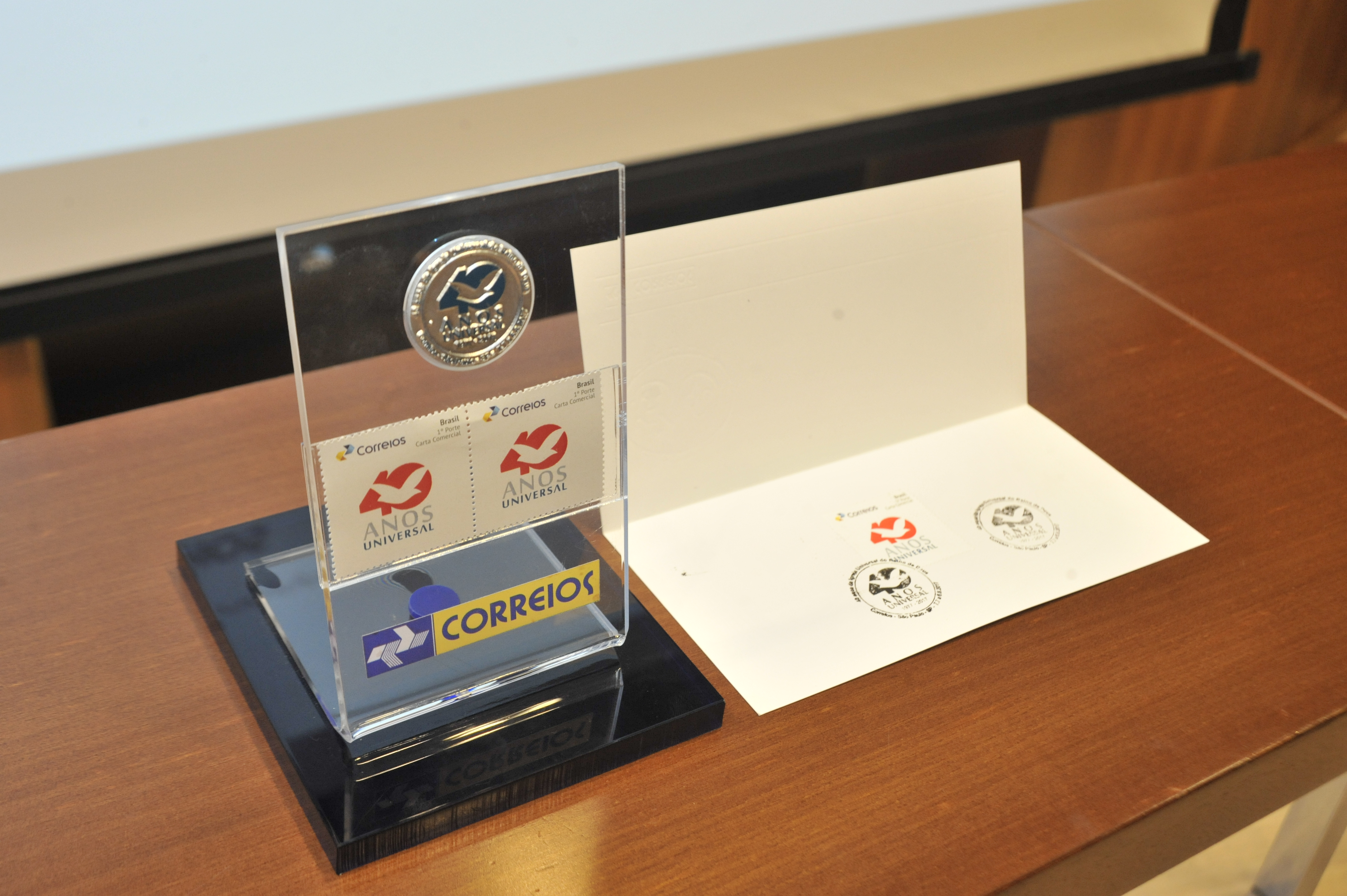 Você já pode adquirir o selo em homenagem aos 40 anos da Universal