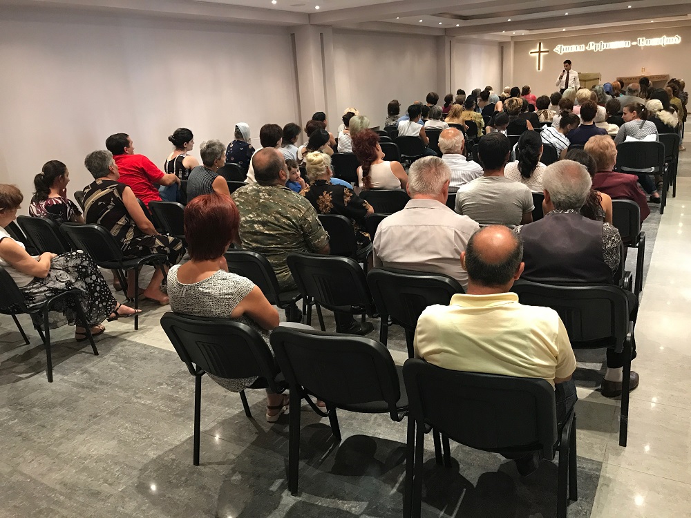 Universal inaugura primeiro templo na Armênia