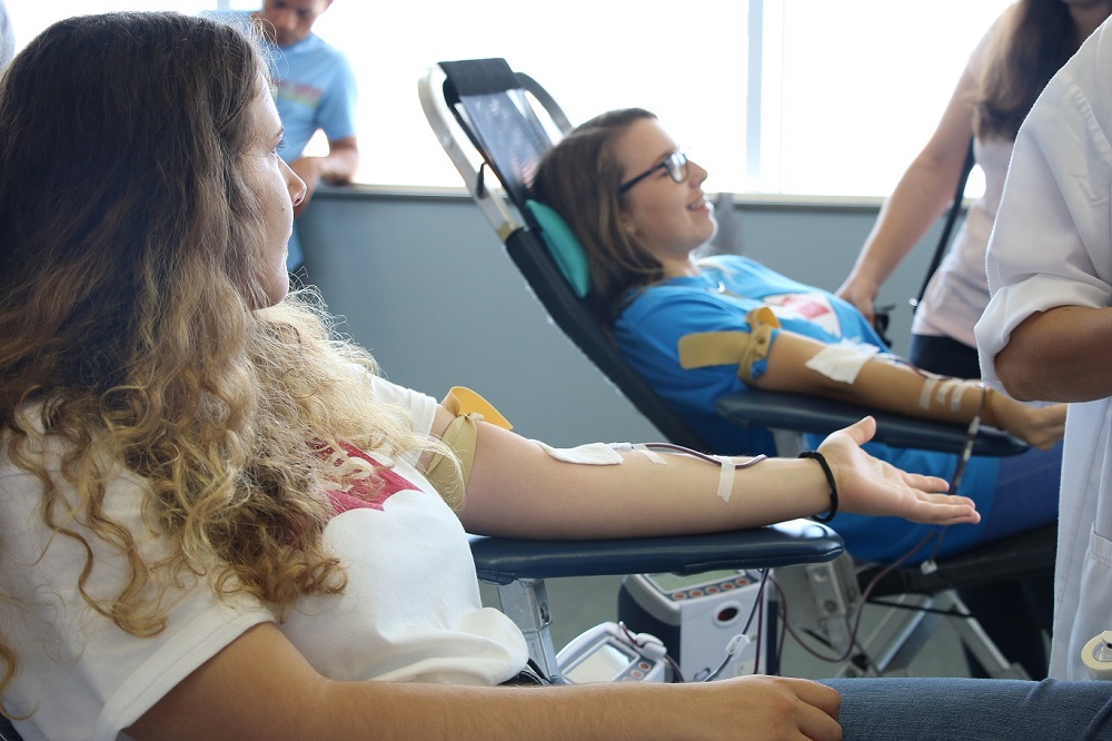 Força Jovem Universal realiza doação de sangue em Portugal