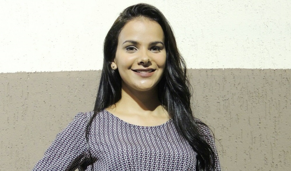 Ela escapou por um triz