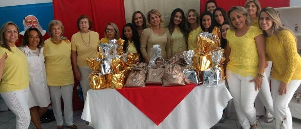 AMC leva carinho e alegria por onde passa