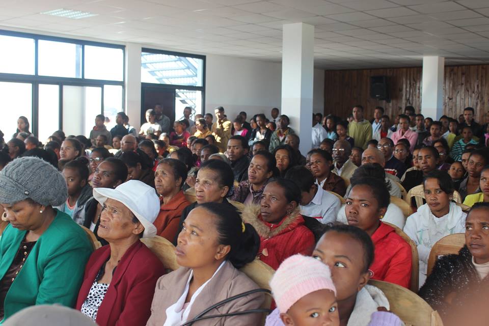 Concentração de Fé e Milagres reúne centenas de pessoas em Madagascar