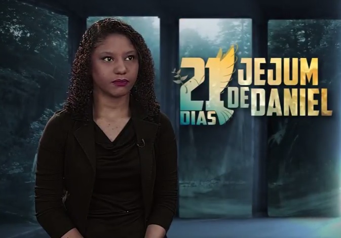 “Era uma adolescente triste e vazia”