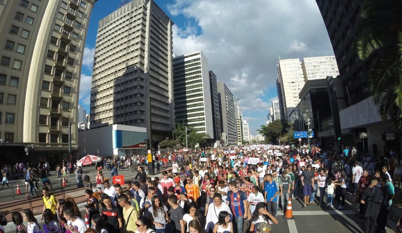 FJU realiza movimentos contra violência nos estádios de futebol