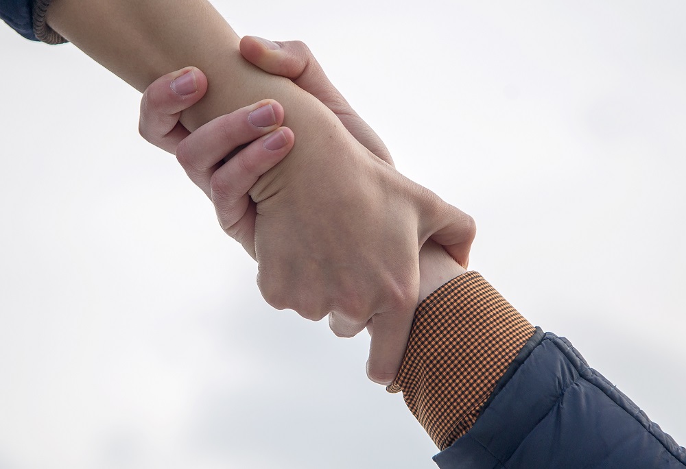 Imagem de capa - Quem é salvo quer salvar