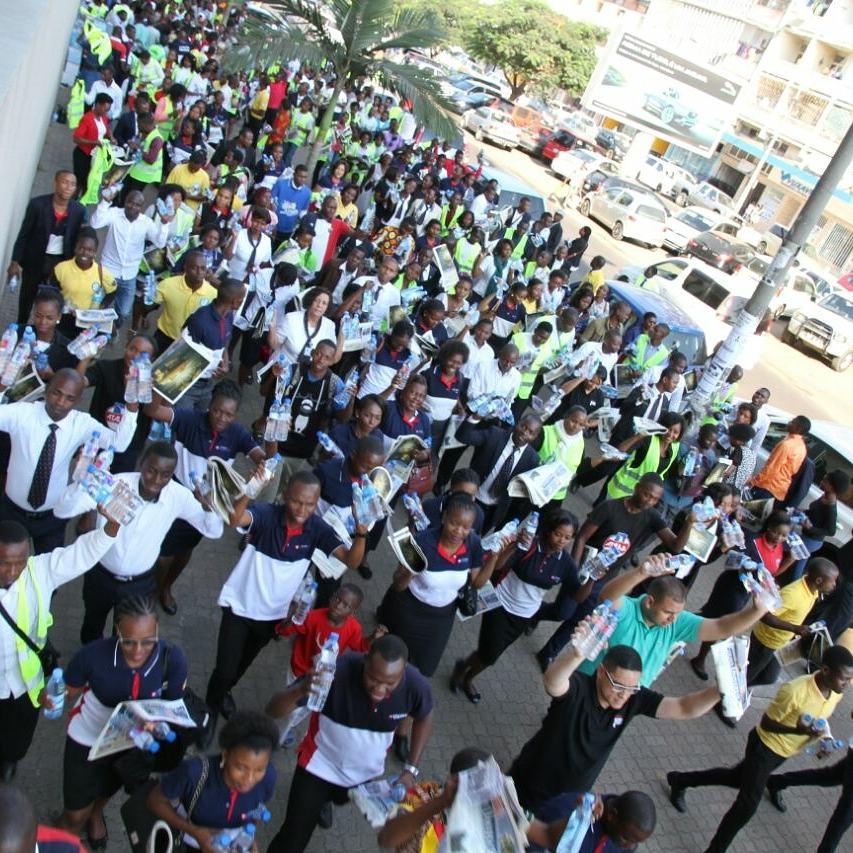 postEvangelistas realizam ação em Xipamanine, bairro da capital de Moçambiquena categoriaAção Social