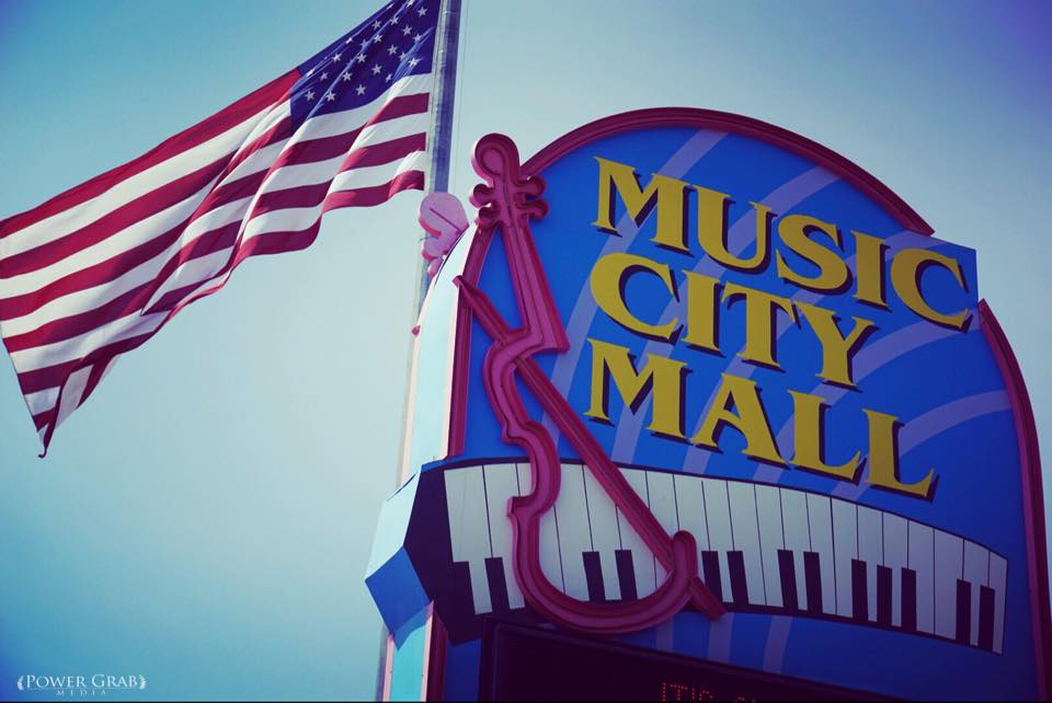 E se na entrada de um shopping estivessem as tábuas dos Dez Mandamentos?