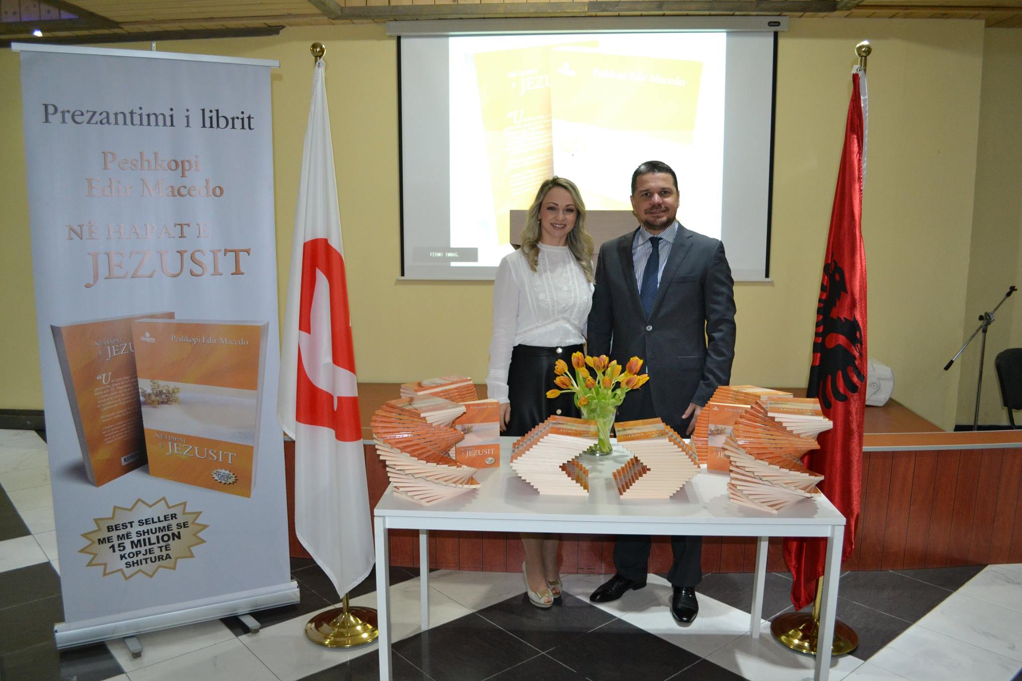 “Nos passos de Jesus” é lançado na Albânia