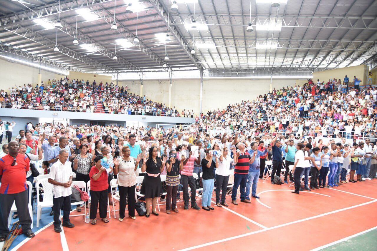 Evento “Deus Salve as Famílias” reúne 4 mil pessoas no Panamá