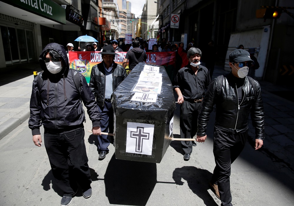 Projeto tenta impedir a evangelização