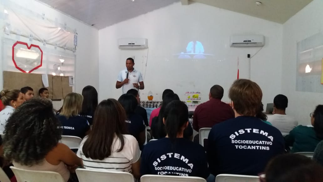 Universal Socioeducativo também apoia funcionários de unidade para menores