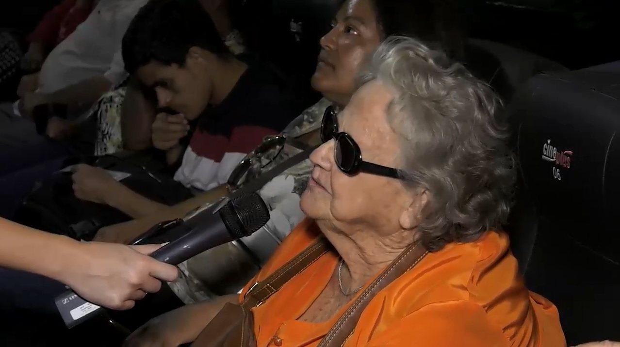 “Nada a Perder”: Deficientes visuais vão ao cinema