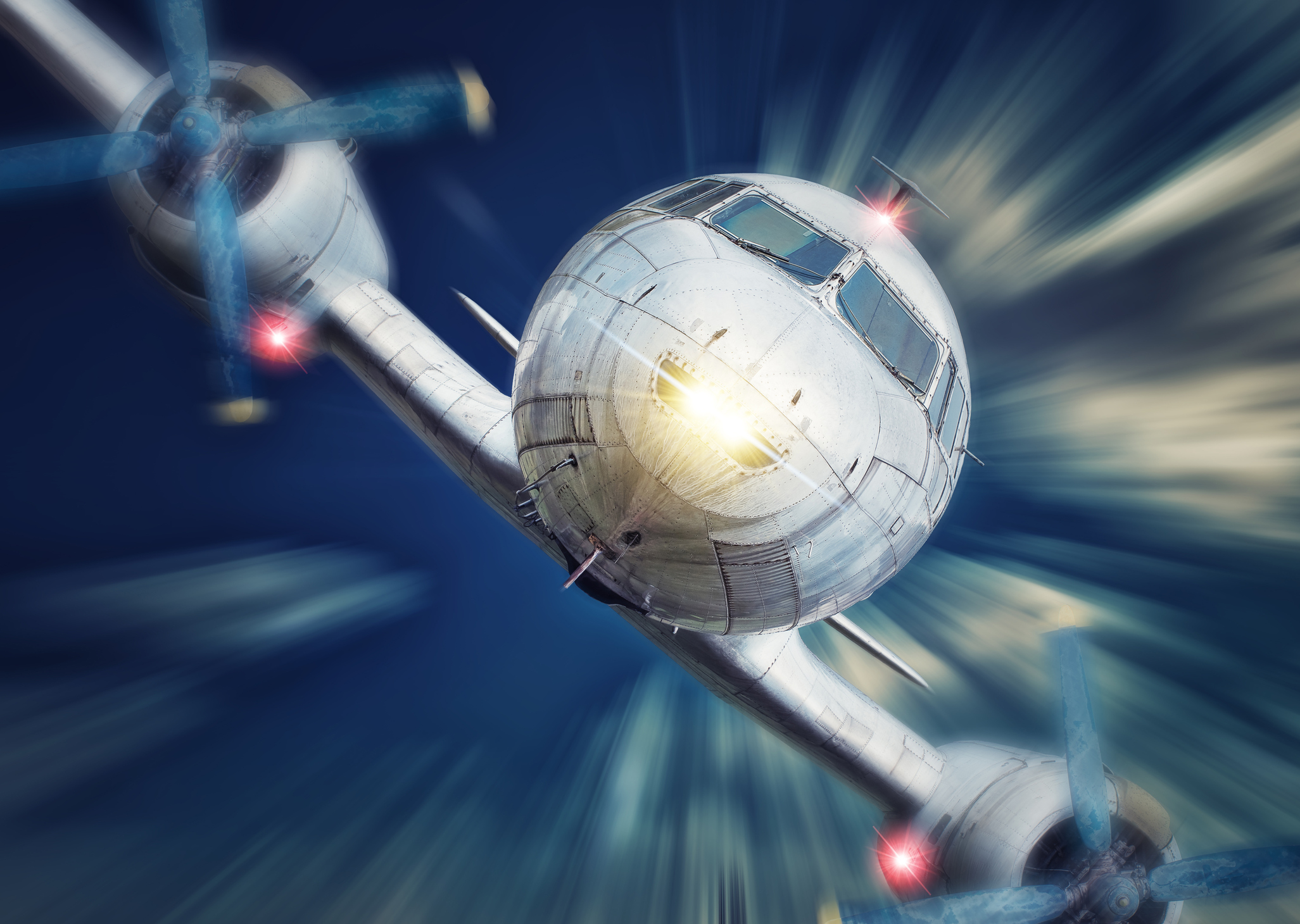 Pane em motor de avião provoca pânico em passageiros