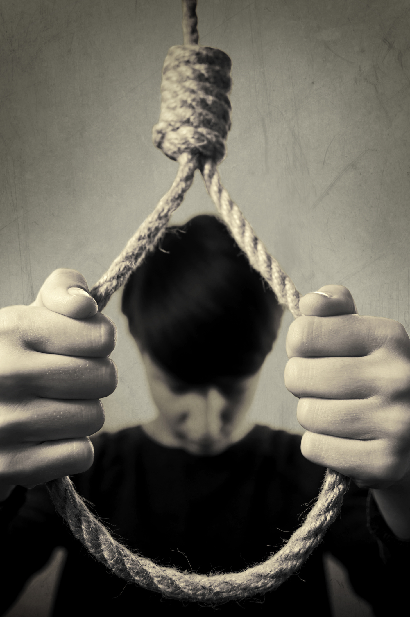 Homem mata filha e comete suicídio por “amor”