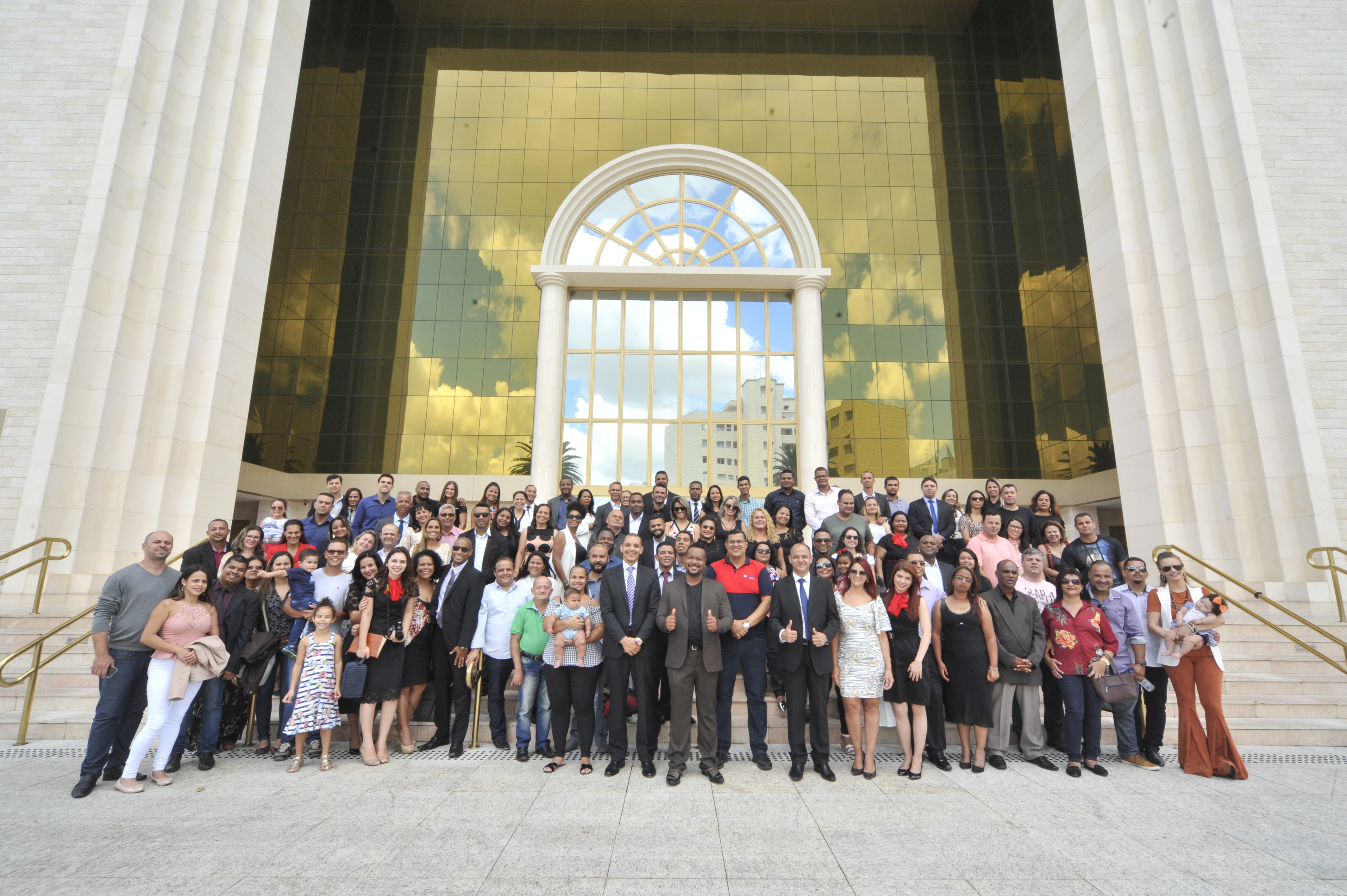 Imagem de capa - Caravana com 116 diretores de unidades prisionais do estado de Minas Gerais visitam o Templo de Salomão