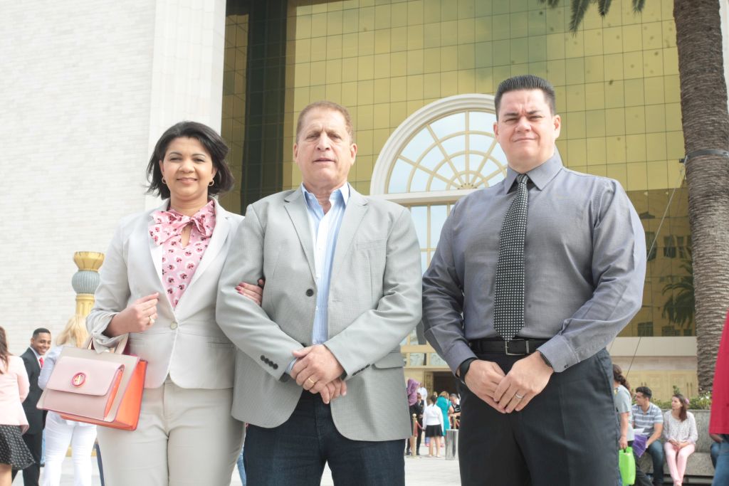 Imagem de capa - Fundador do BOPE no Rio de Janeiro visita o Templo de Salomão