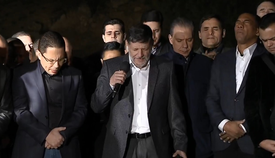 Madrugada de clamor no Vau de Jaboque