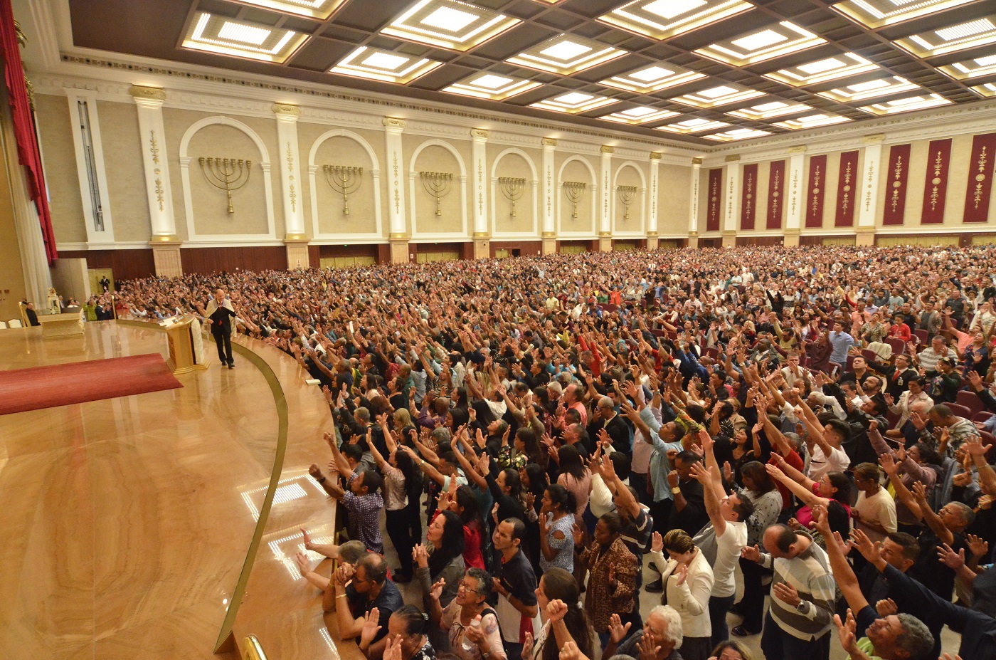 “A sua fraqueza não está nos problemas exteriores ou no seu corpo, está na sua cabeça”