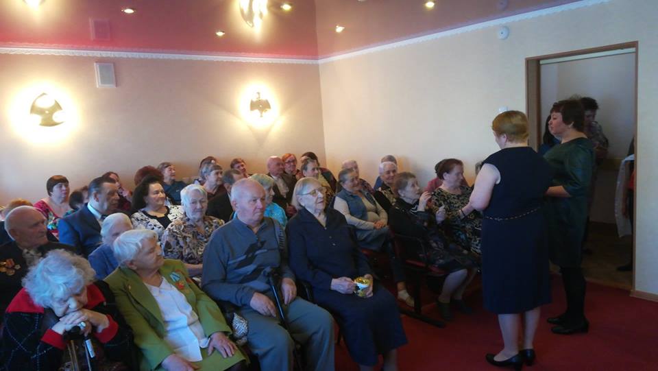 Como idosos da Rússia recebem ajuda do Calebe