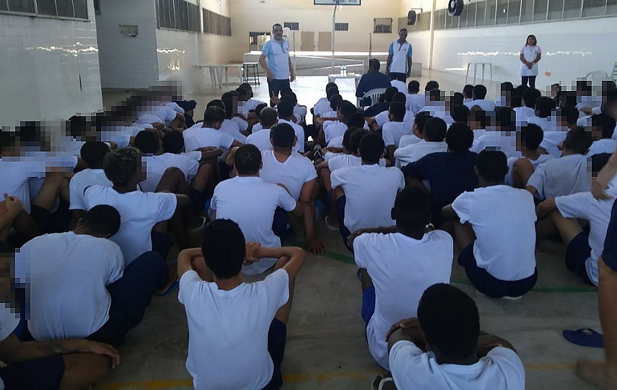 Imagem de capa - Grupo ministra palestra para jovens em regime de internação no Rio de Janeiro