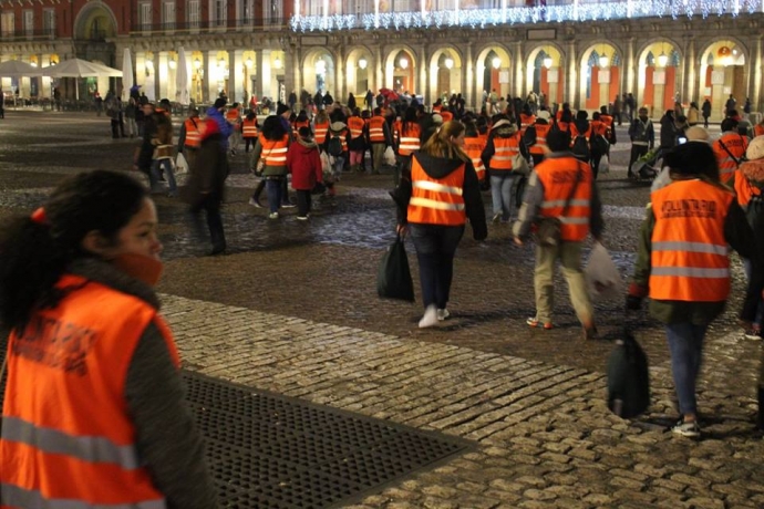 A Mão que Ajuda proporciona noite especial a moradores de rua na Espanha