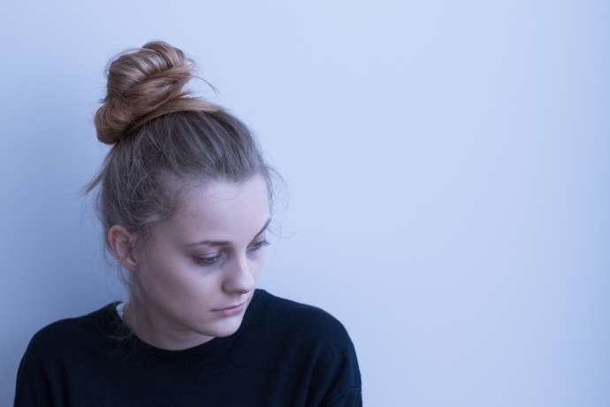 Imagem de capa - Solidão já leva algumas pessoas a alugar amigos de mentira