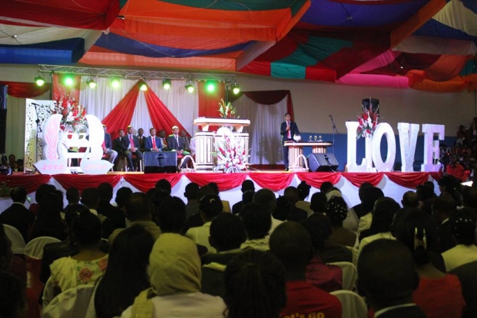 Casamento na “Terapia do Amor” em Madagáscar