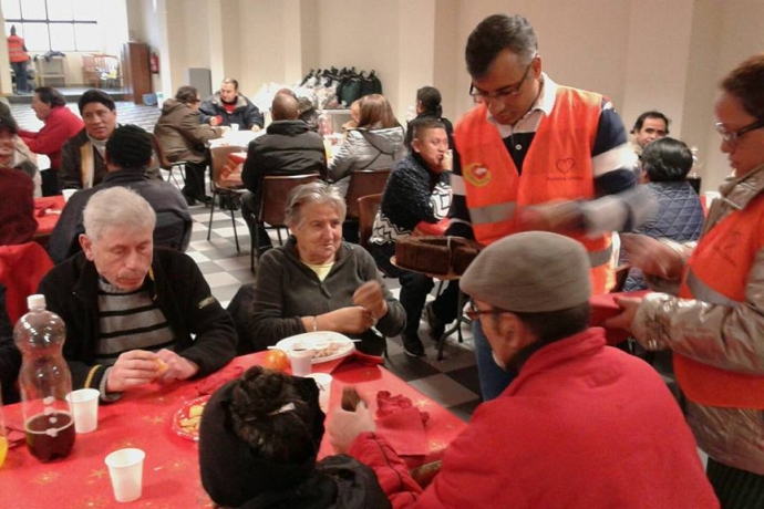 A Mão Que Ajuda realiza almoço solidário na Espanha