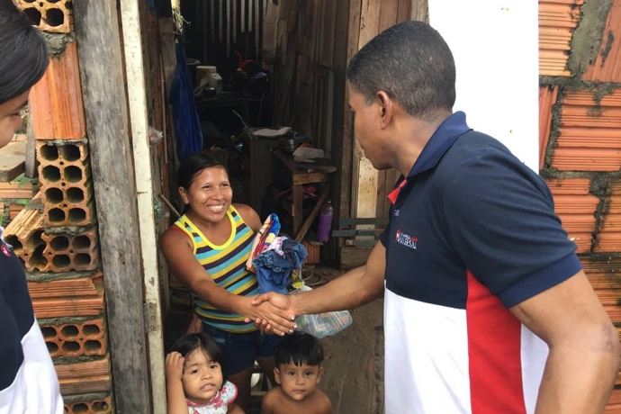 Universal ajuda vítimas de enchente em Manaus