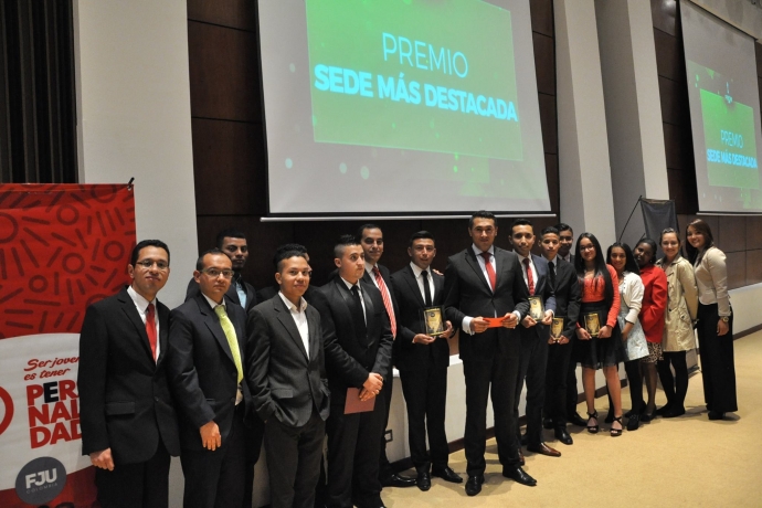 Imagem de capa - Força Jovem da Colômbia celebra realizações de 2016