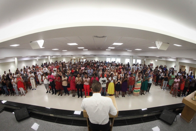 Imagem de capa - Universal inaugura templo em Portugal