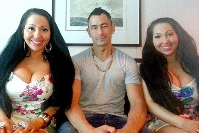 Irmãs gêmeas namoram o mesmo homem e pretendem engravidar dele