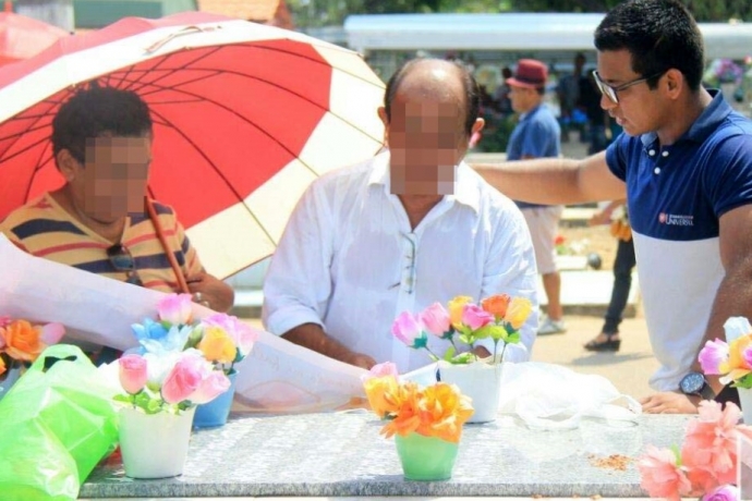 Voluntários da Universal realizam movimento de fé em cemitérios no Dia de Finados