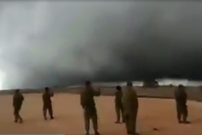 Coluna de nuvem na fronteira de Israel com a Síria desperta questionamentos