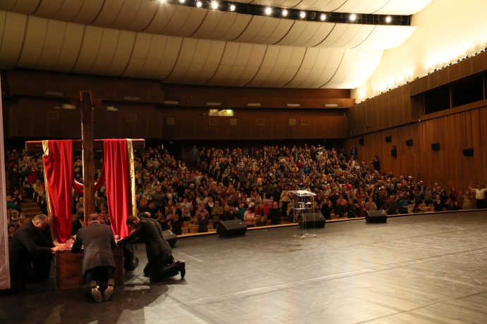 Rússia aprova lei que dificulta evangelização no país