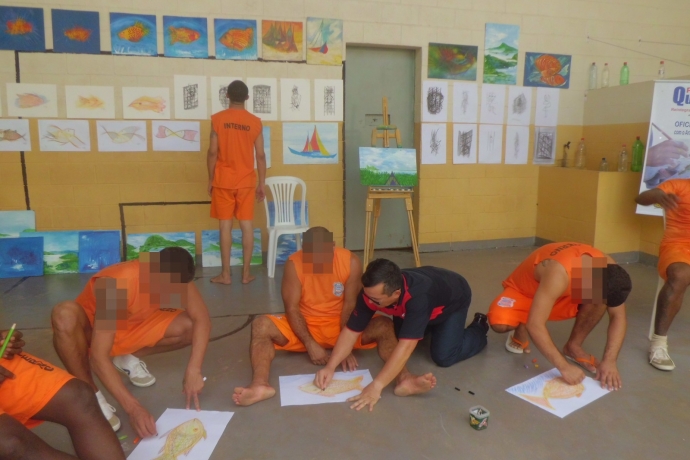 Universal nos Presídios oferece curso e entretenimento a detentos no Maranhão