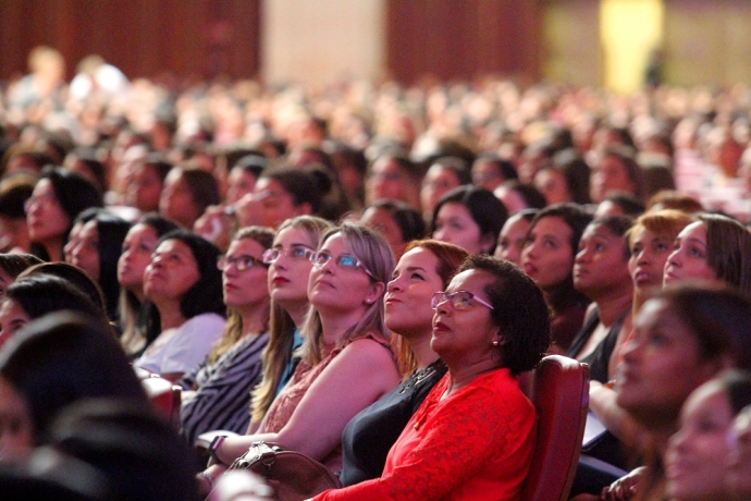 Por que é tão difícil ter uma autoestima verdadeira?