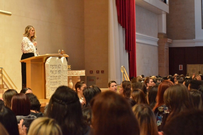 Imagem de capa - Mulher, qual é o seu papel?