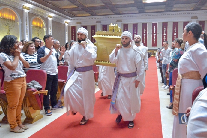 A Arca da Aliança na Terapia do Amor