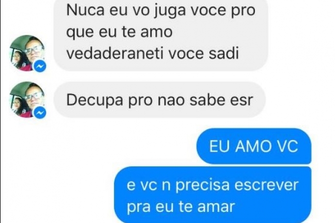 Pai pede desculpas  por não saber escrever e comove a internet
