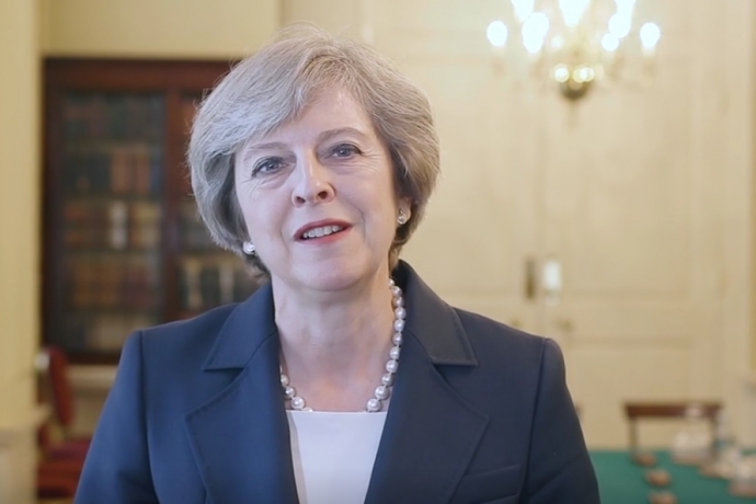 Cristãos devem se sentir confortáveis para falar sobre Deus em qualquer lugar