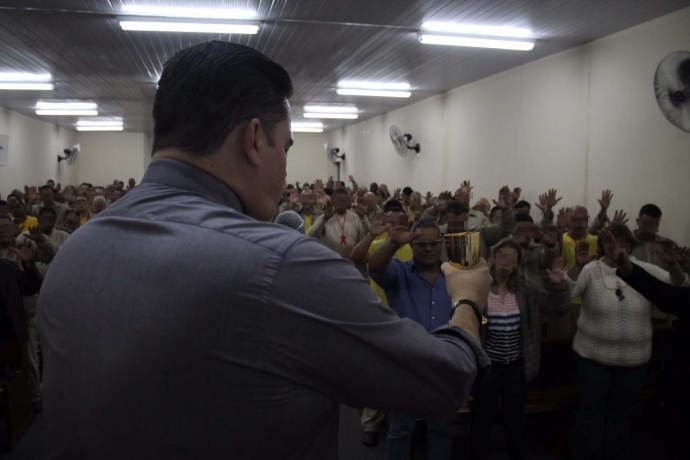 Imagem de capa - Universal inaugura igreja no Presídio Militar Romão Gomes, em São Paulo