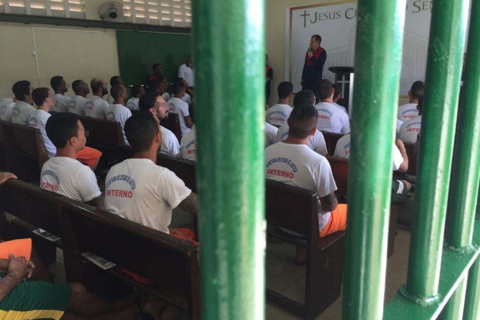UNP inaugura novas igrejas em presídios pelo Brasil