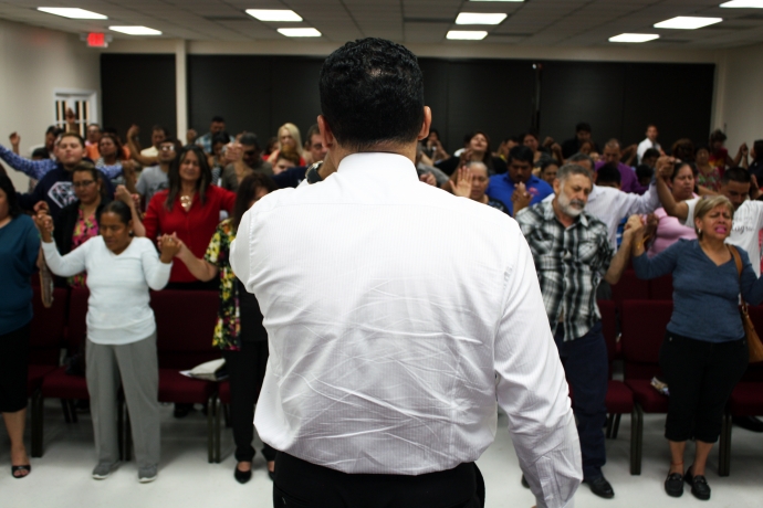 Imagem de capa - Novas igrejas no Texas, Estados Unidos