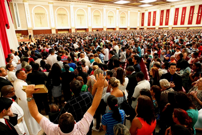 Como decretar o fim do sofrimento?